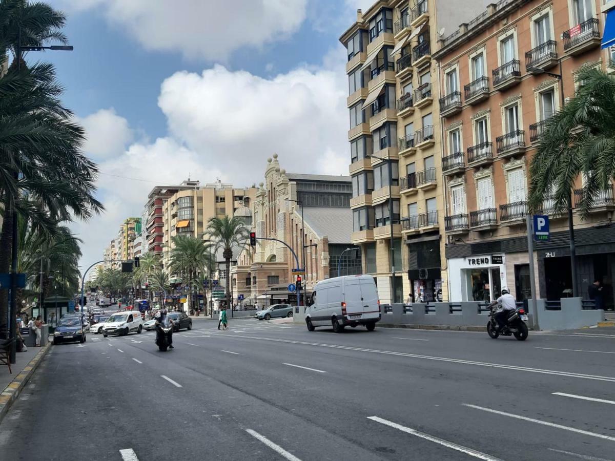 Apartamento Grande-Centro Barrio Playa Alicante Buitenkant foto