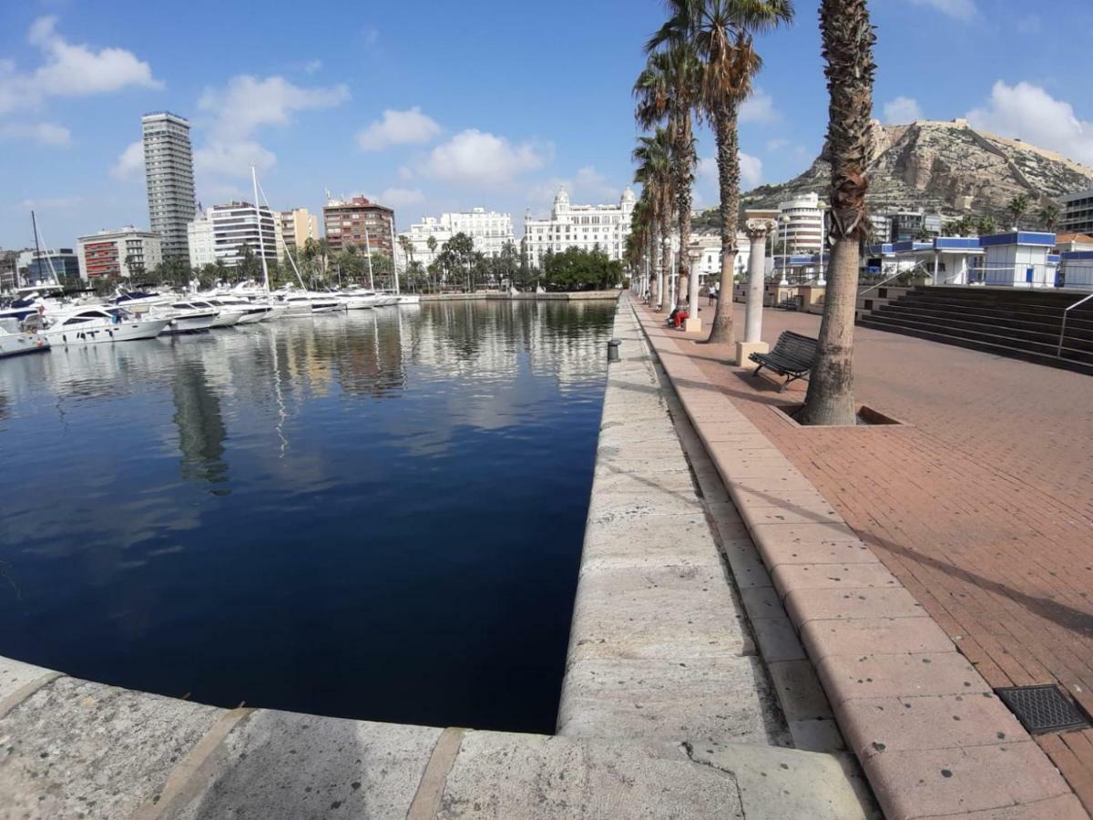 Apartamento Grande-Centro Barrio Playa Alicante Buitenkant foto